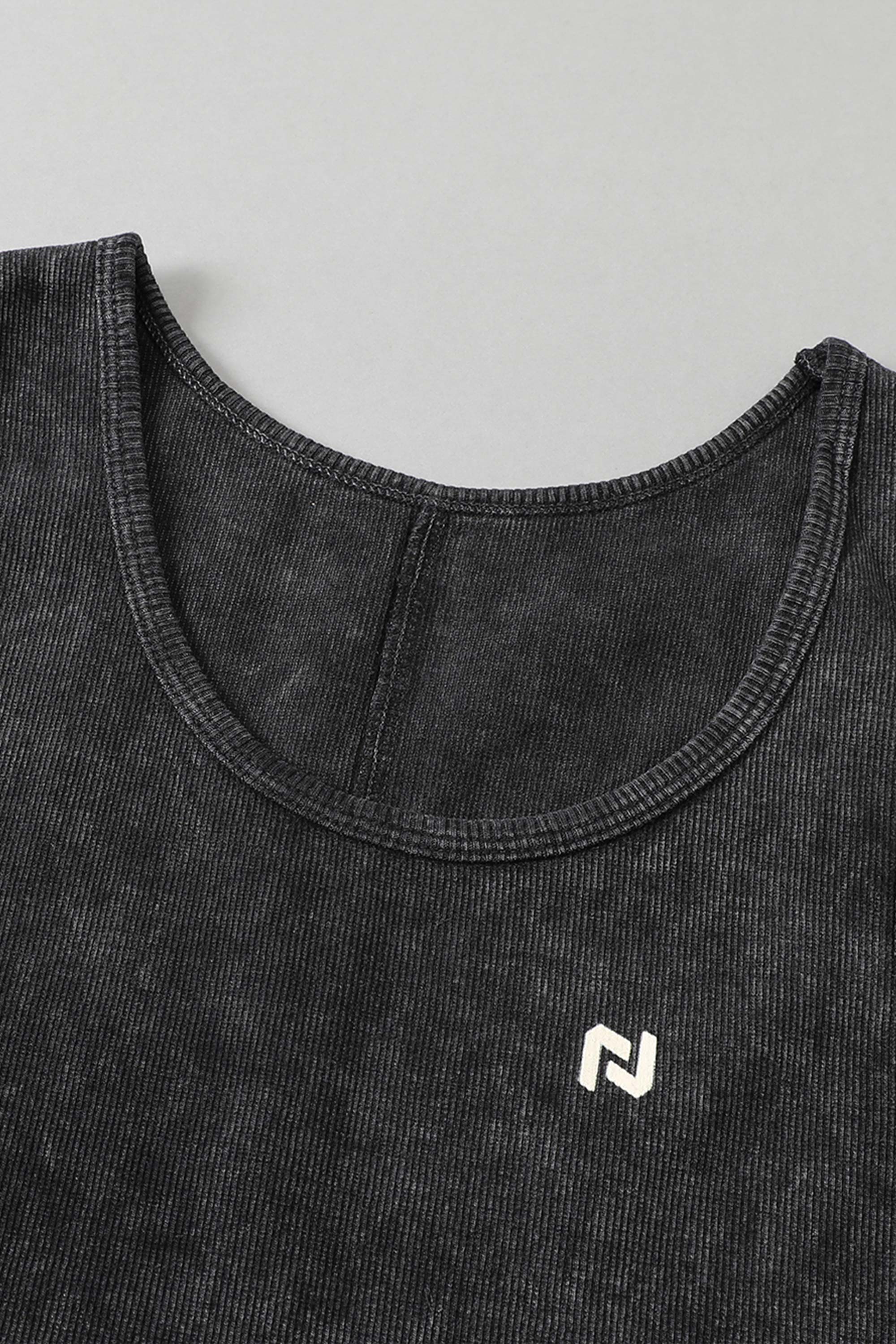 Acid Wash Scoop Bottom Rib Tank