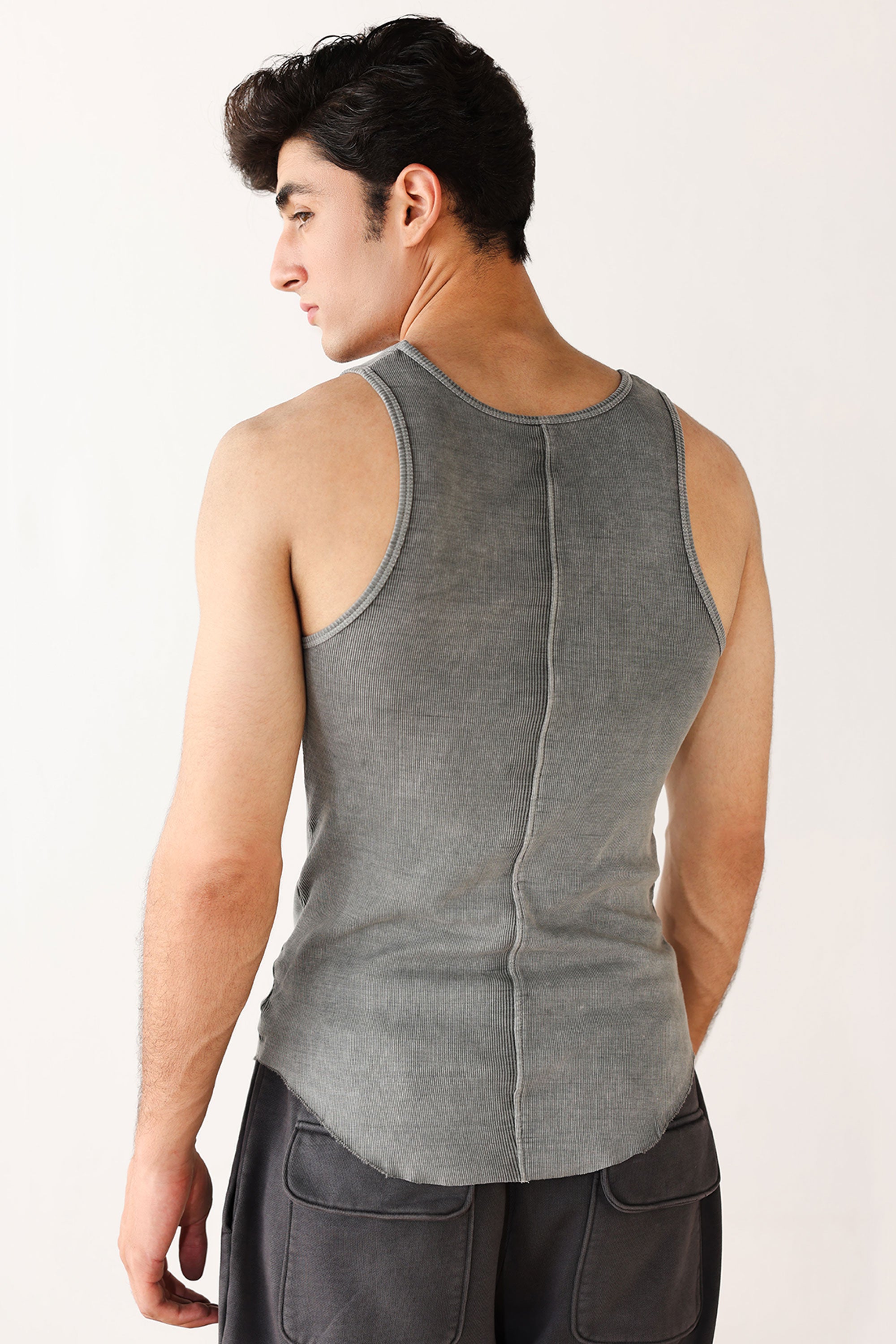 Acid Wash Scoop Bottom Rib Tank
